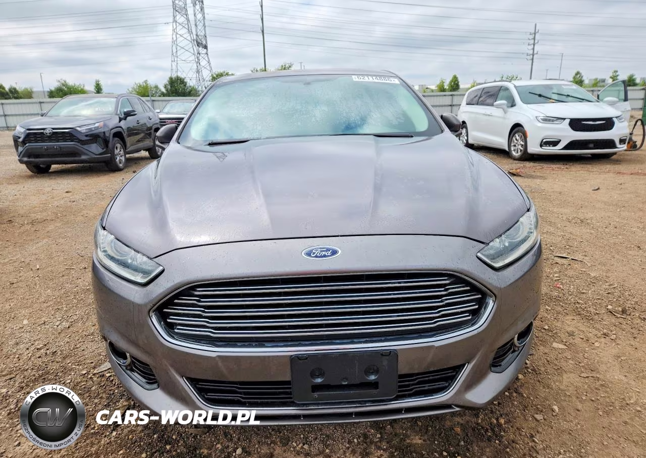 2013 Ford Fusion Titanium VIN:3FA6P0K90DR270827 - 5
