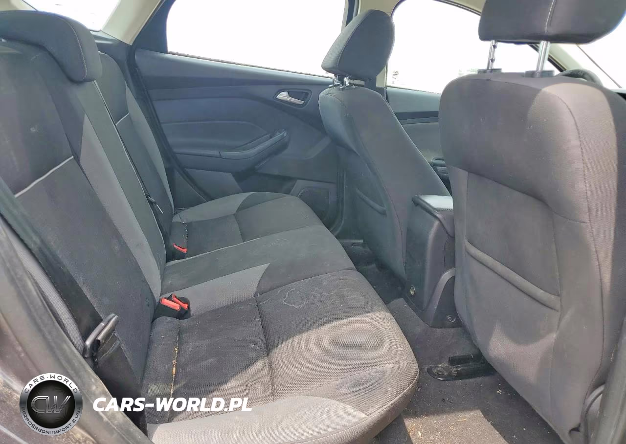 2014 Ford Focus Se VIN:1FADP3K2XEL362877 - 10