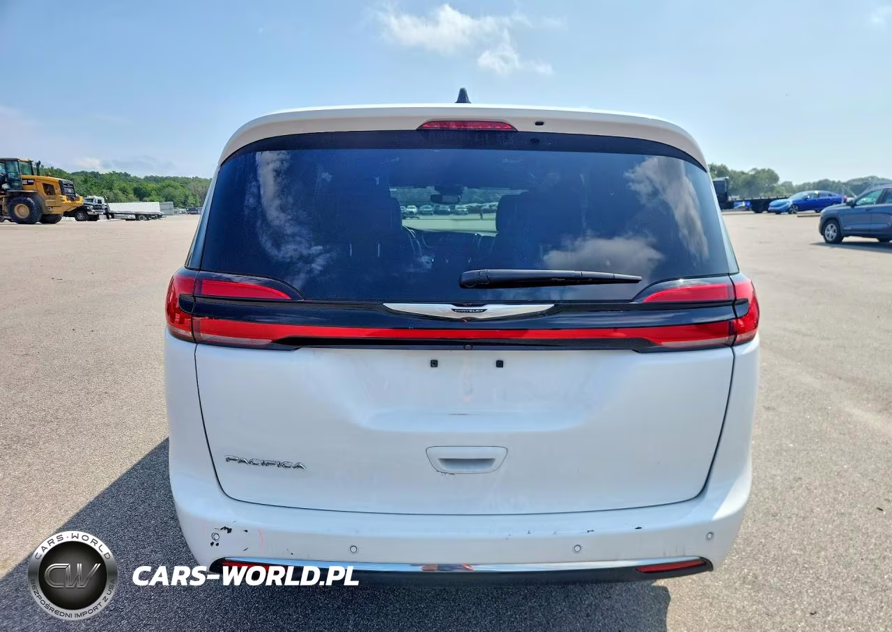2025 Chrysler Pacifica Select VIN:2C4RC1BG2SR545608 - 6