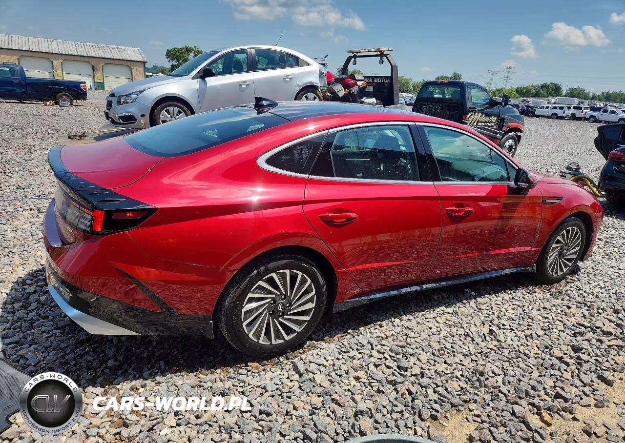 2026 Hyundai Sonata Hybrid Sel VIN:KMHL34JJ1TA150583 - 3