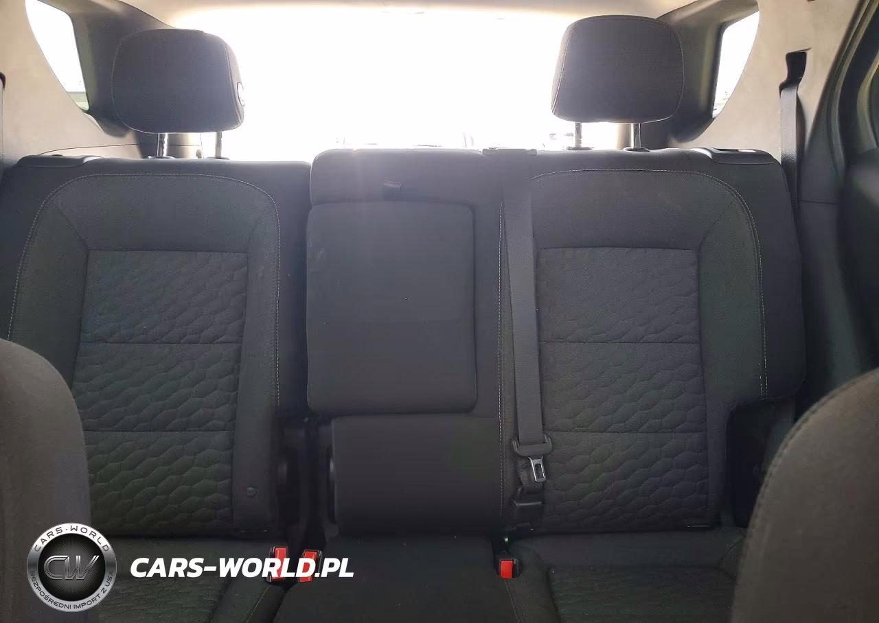 2019 Chevrolet Equinox Lt VIN:3GNAXKEV3KS640769 - 10