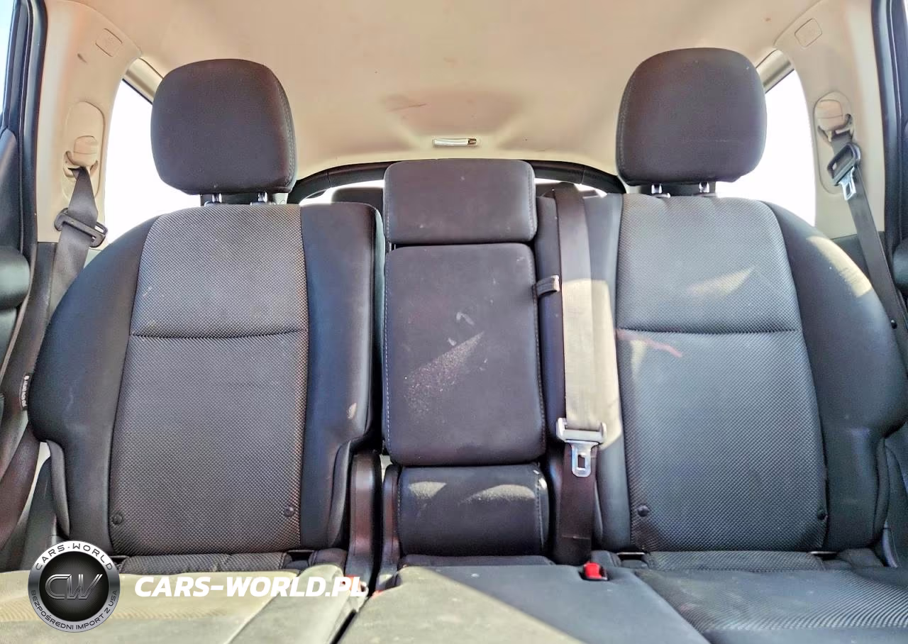 2018 Nissan Pathfinder S VIN:5N1DR2MM0JC656517 - 10