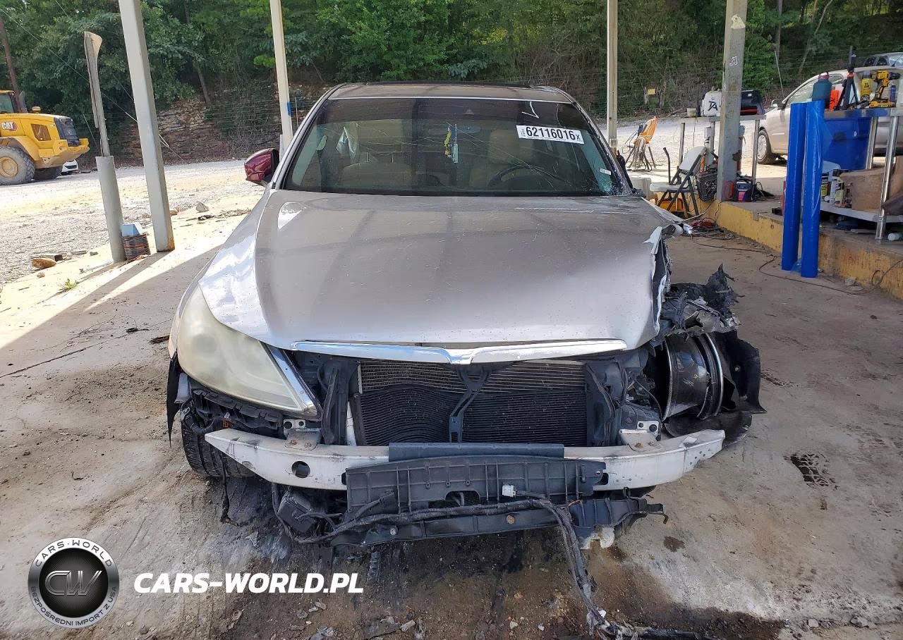 2012 Hyundai Genesis VIN:KMHGC4DF3CU208345 - 5