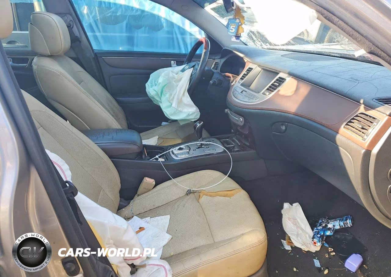 2012 Hyundai Genesis VIN:KMHGC4DF3CU208345 - 7