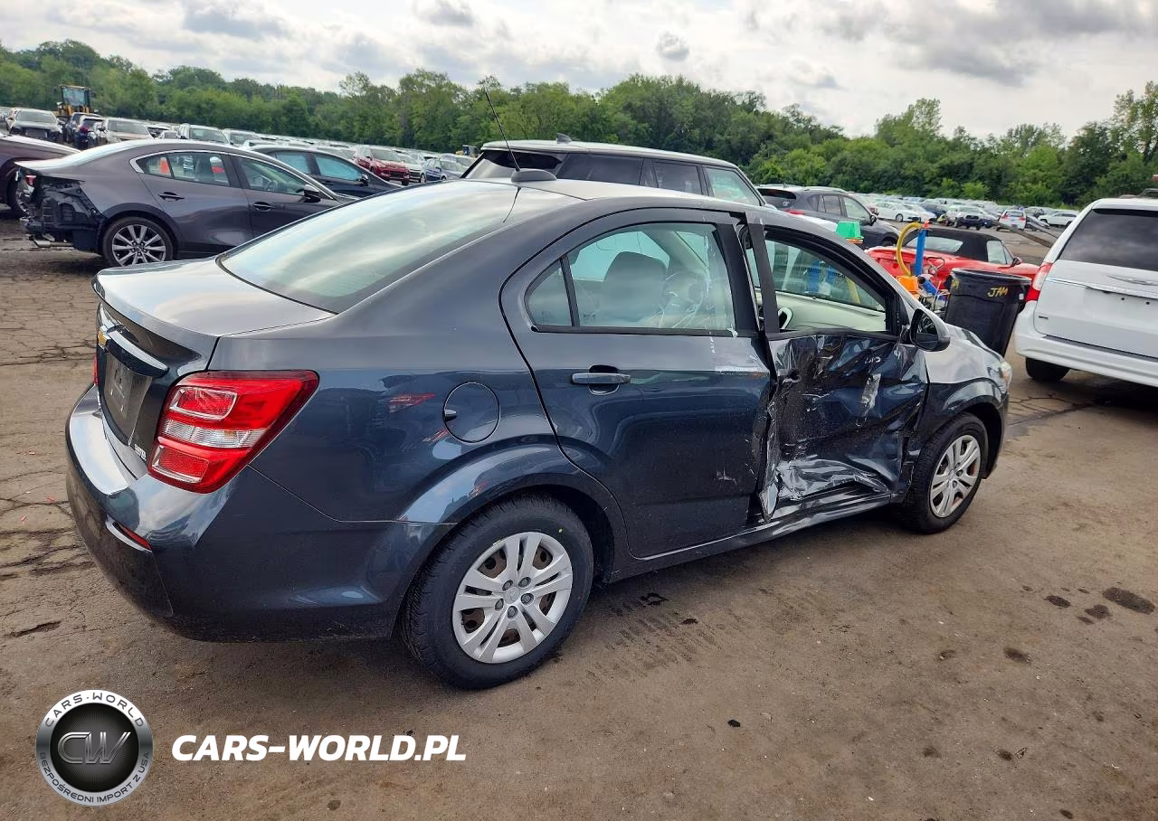2017 Chevrolet Sonic Ls VIN:1G1JB5SG5H4133601 - 3