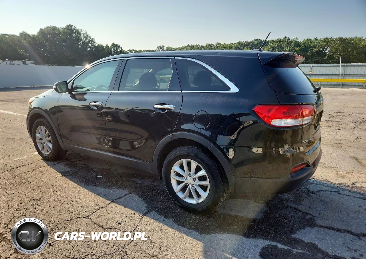 2018 Kia Sorento L VIN:5XYPG4A30JG366689 - 2