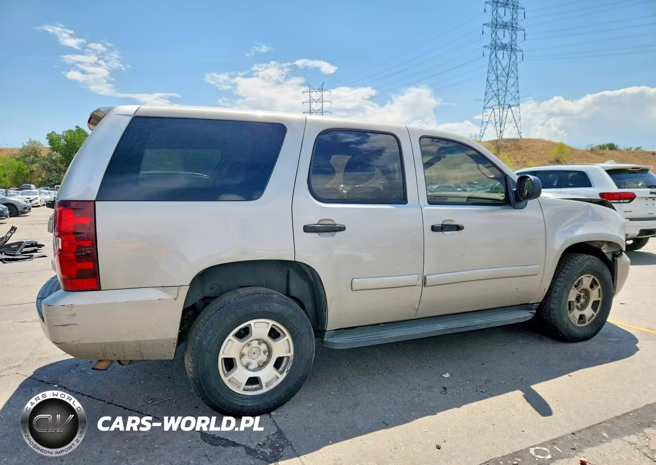 2009 Chevrolet Tahoe Special VIN:1GNFK03029R199777 - 3