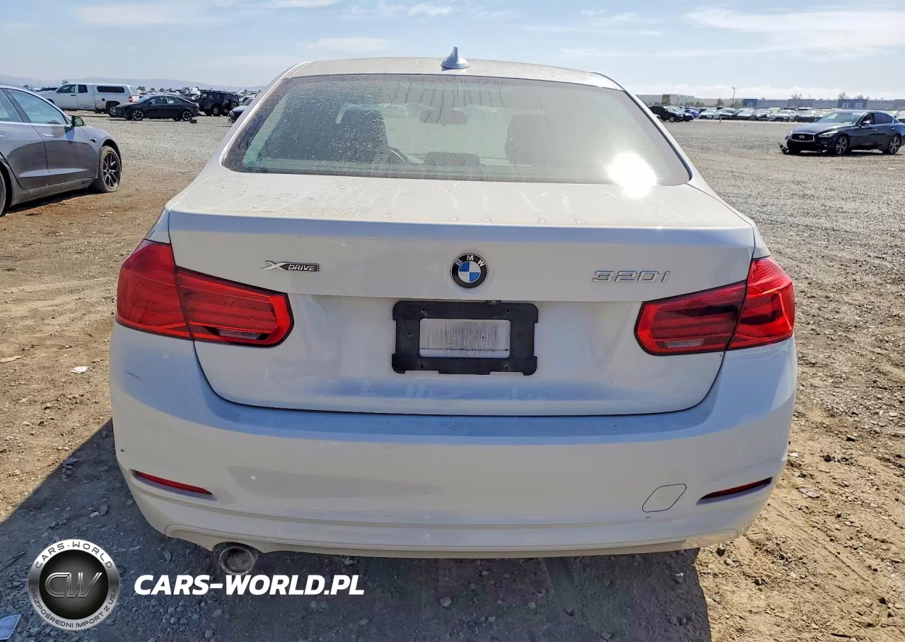 2018 BMW 320 Xi VIN:WBA8A3C5XJA487127 - 6