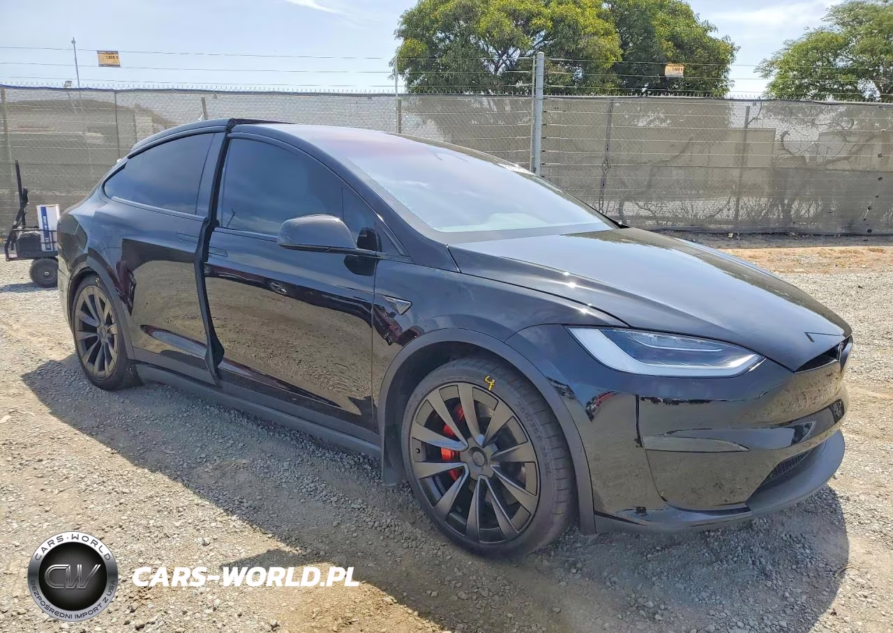 2022 Tesla Model X VIN:7SAXCBE60NF333714 - 4