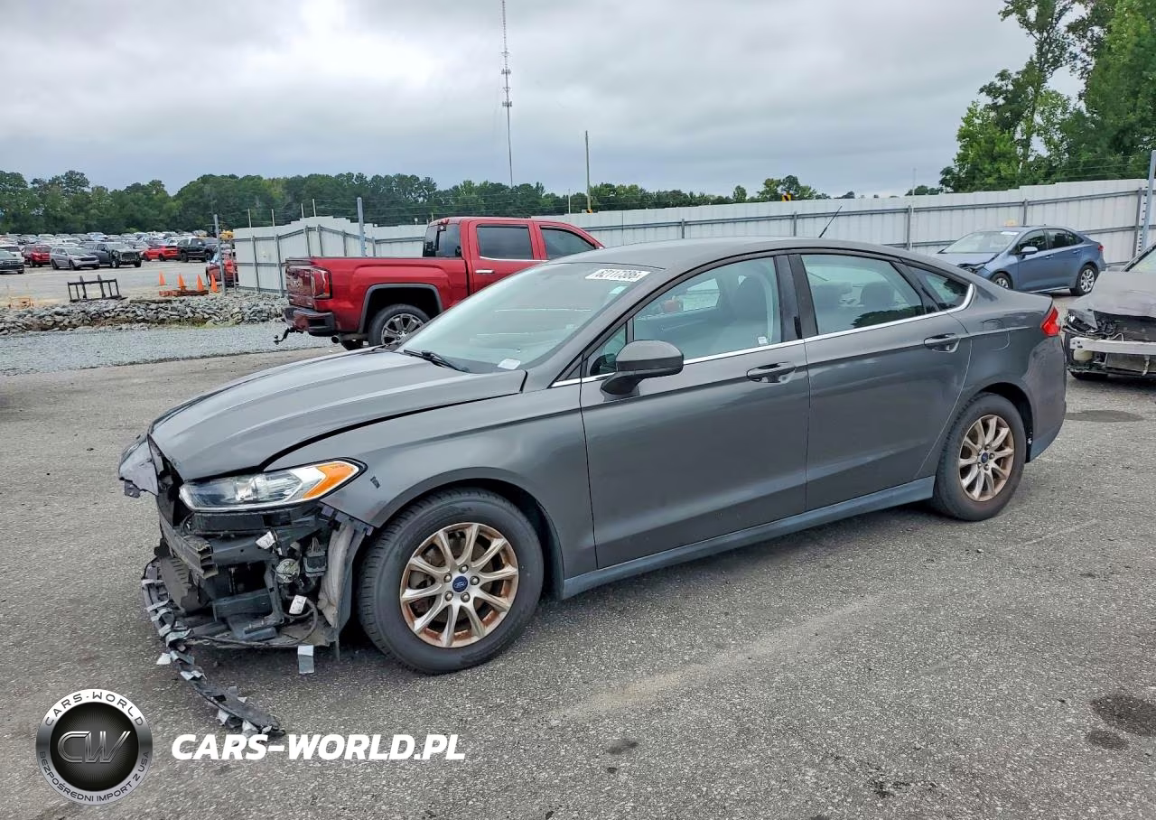 2016 Ford Fusion S – zdjęcie 1 z 12