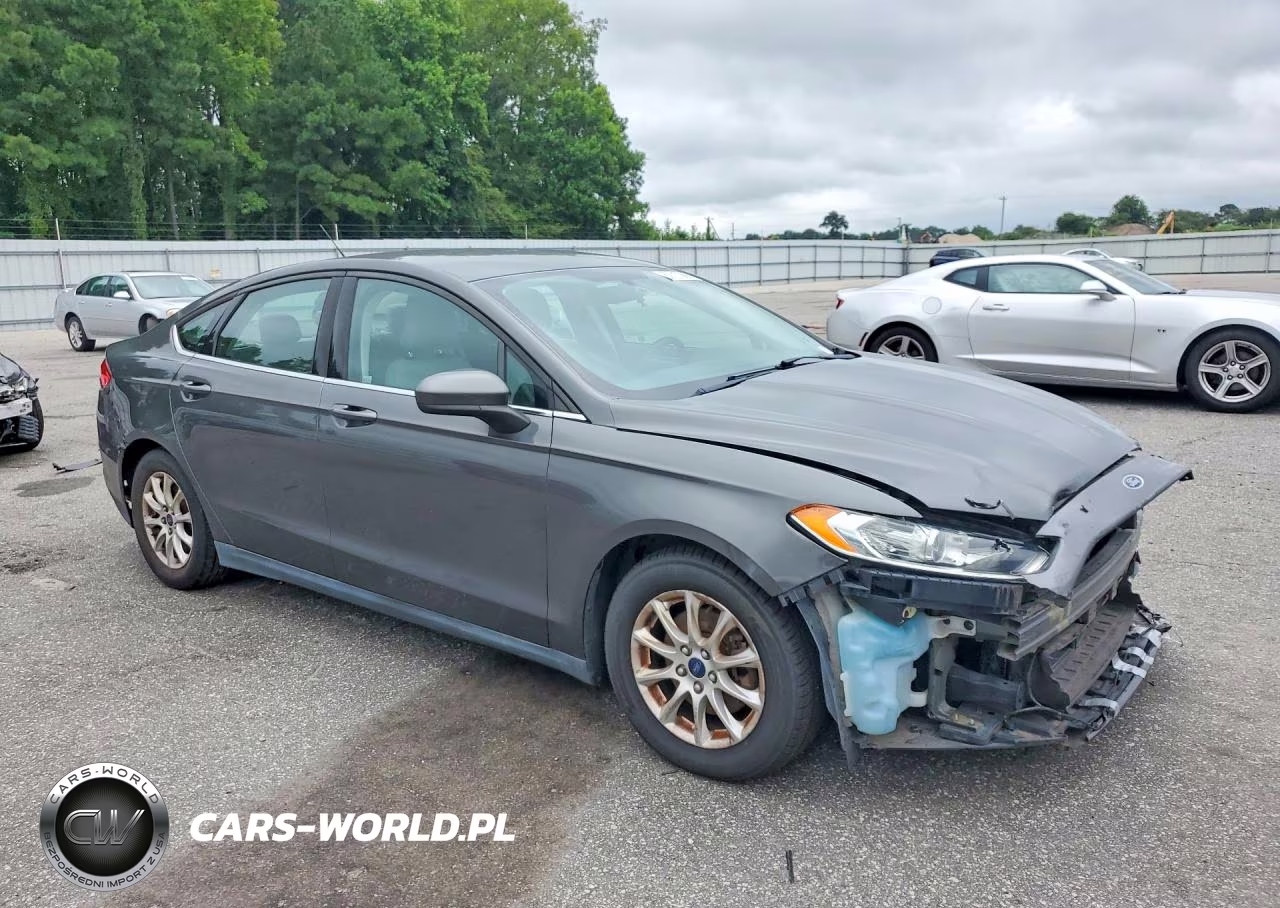 2016 Ford Fusion S VIN:3FA6P0G78GR376423 - 4