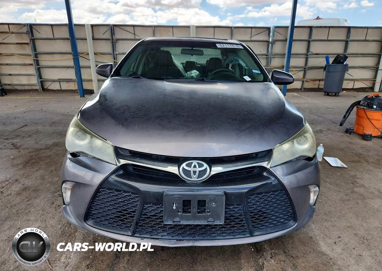 2017 Toyota Camry Se VIN:4T1BF1FK9HU315904 - 5