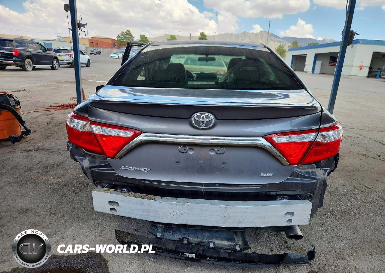 2017 Toyota Camry Se VIN:4T1BF1FK9HU315904 - 6