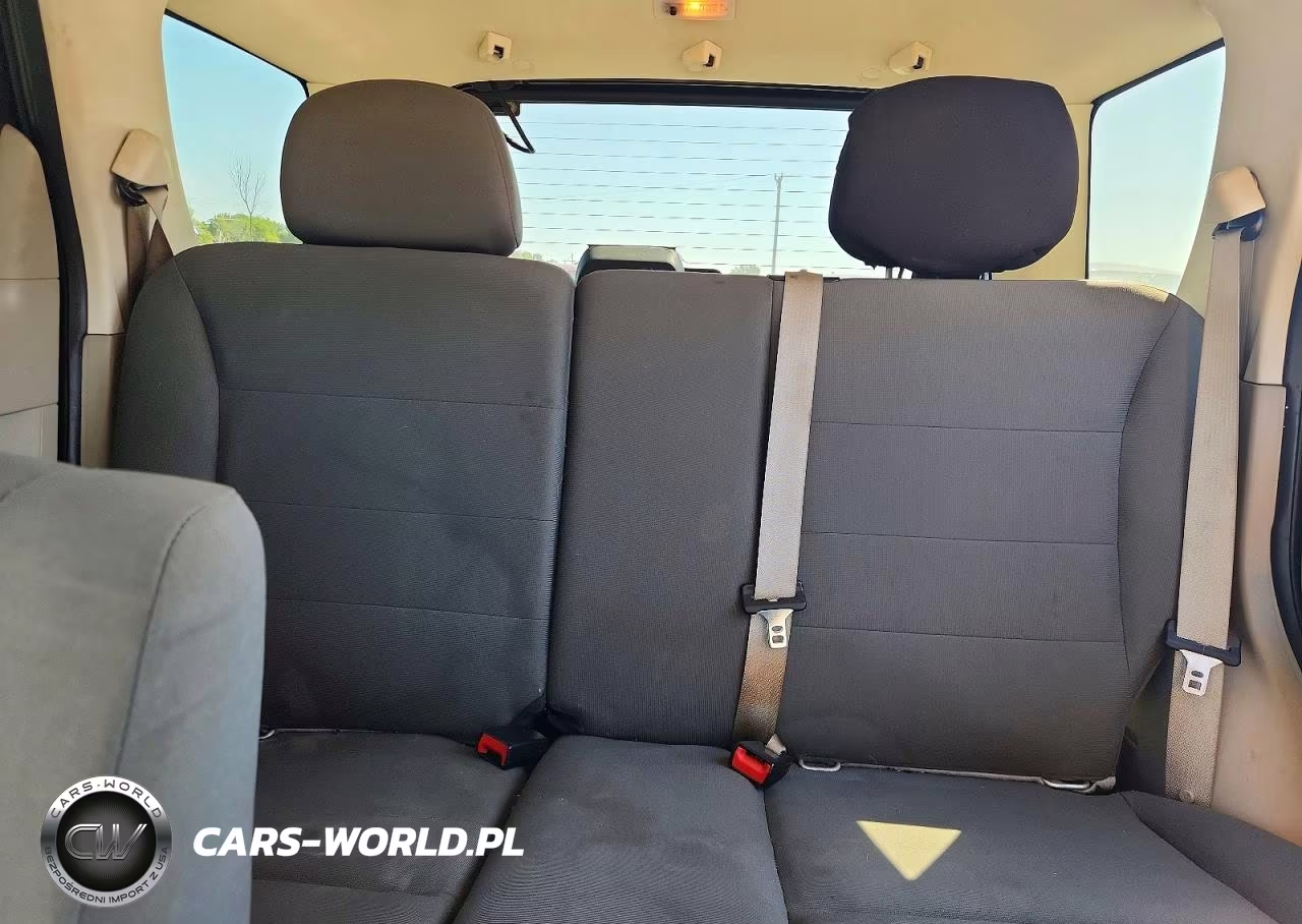2010 Ford Escape Xls VIN:1FMCU9C71AKC52713 - 10