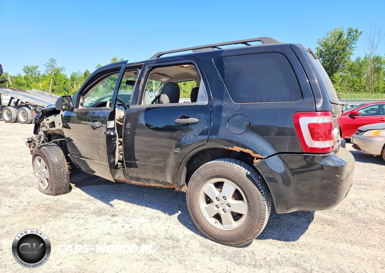 2010 Ford Escape Xls VIN:1FMCU9C71AKC52713 - 2