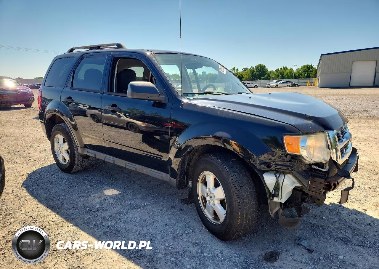2010 Ford Escape Xls VIN:1FMCU9C71AKC52713 - 4