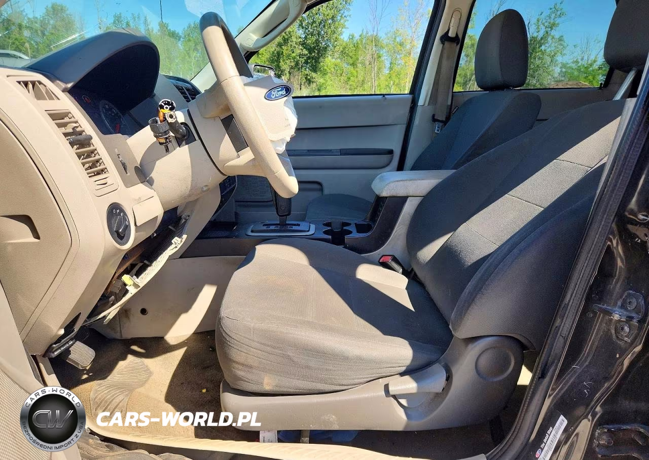 2010 Ford Escape Xls VIN:1FMCU9C71AKC52713 - 7