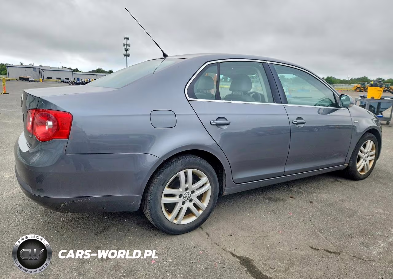 2007 Volkswagen Jetta Wolfsburg VIN:3VWEG71KX7M181784 - 3