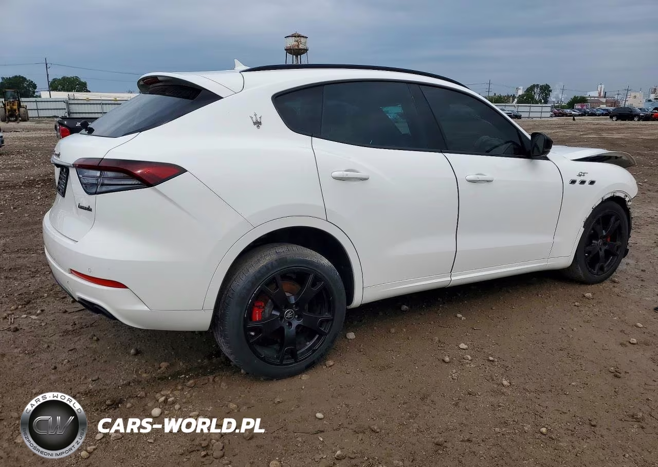 2022 Maserati Levante Base VIN:ZN661XUA9NX383534 - 3