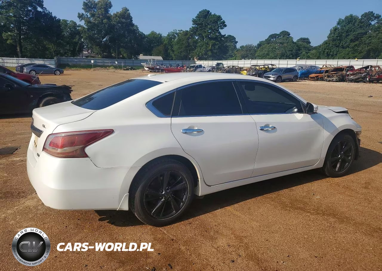 2013 Nissan Altima VIN:1N4AL3APXDC213640 - 3