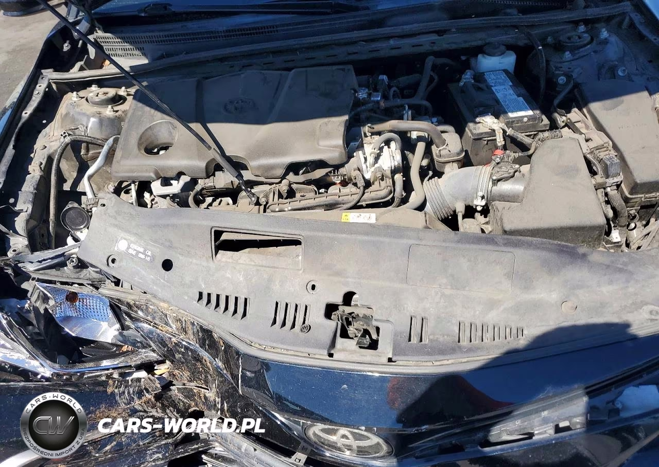 2021 Toyota Camry Le VIN:4T1C11AK2MU587831 - 11