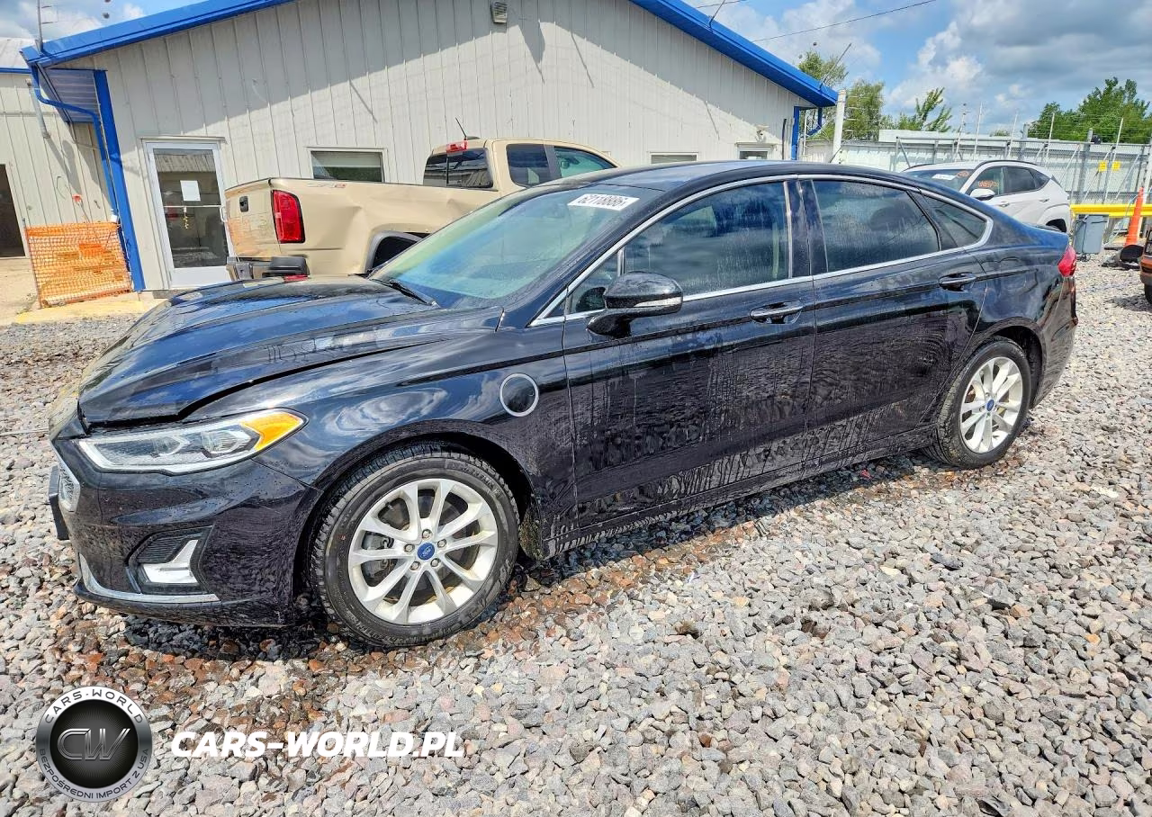 2019 Ford Fusion Titanium VIN:3FA6P0SU4KR201852 - 1