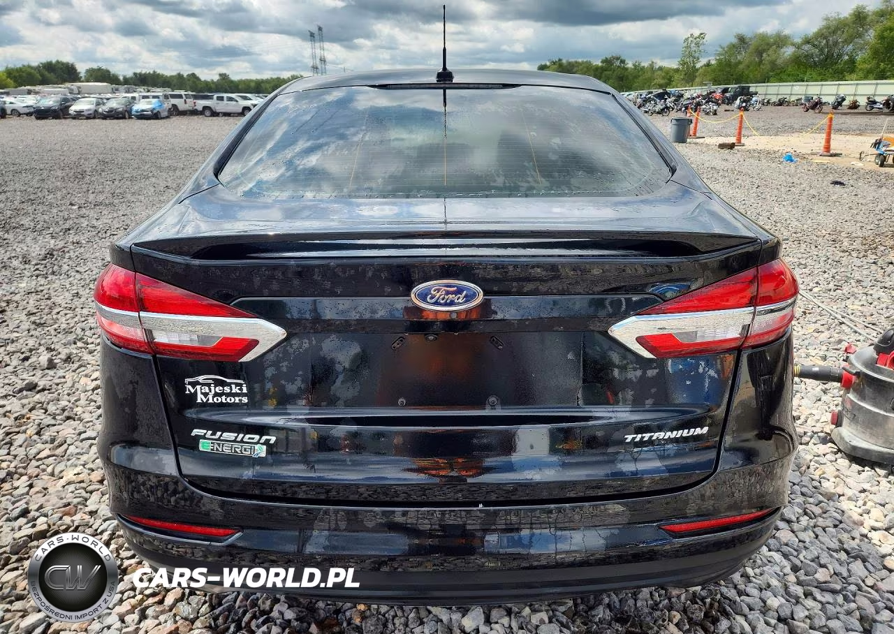 2019 Ford Fusion Titanium VIN:3FA6P0SU4KR201852 - 6