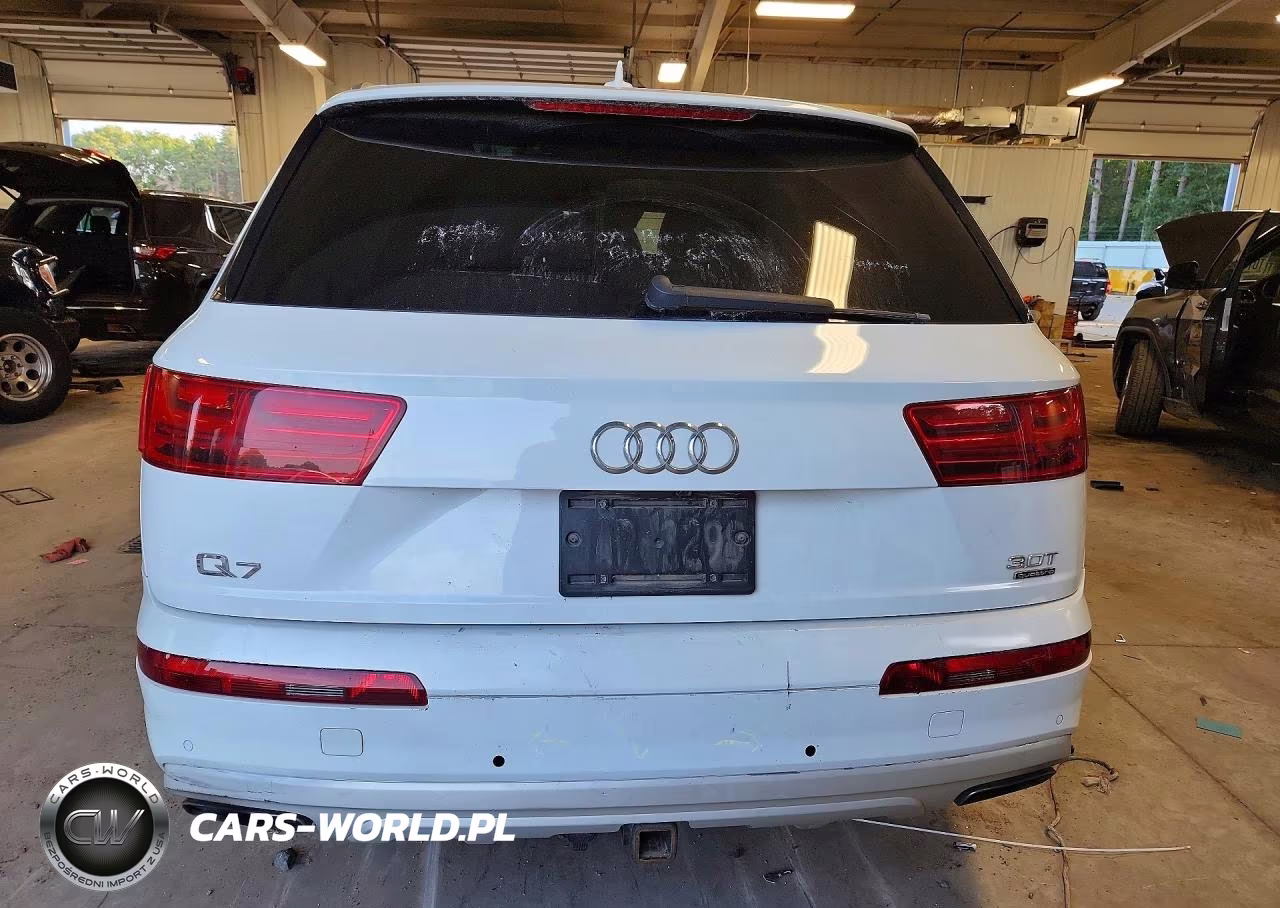 2017 Audi Q7 Premium Plus VIN:WA1LAAF79HD014949 - 6