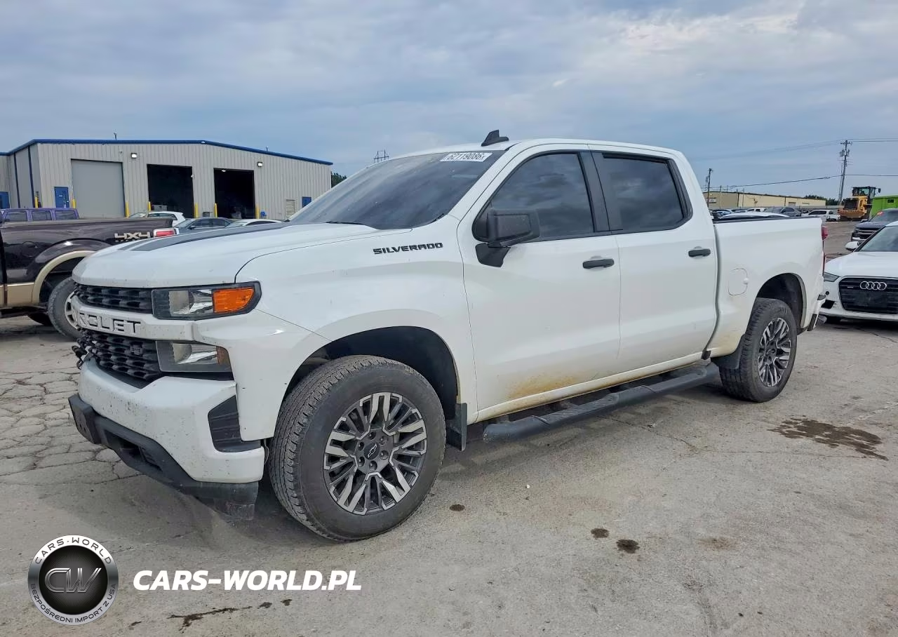 2021 Chevrolet Silverado C1500 Custom