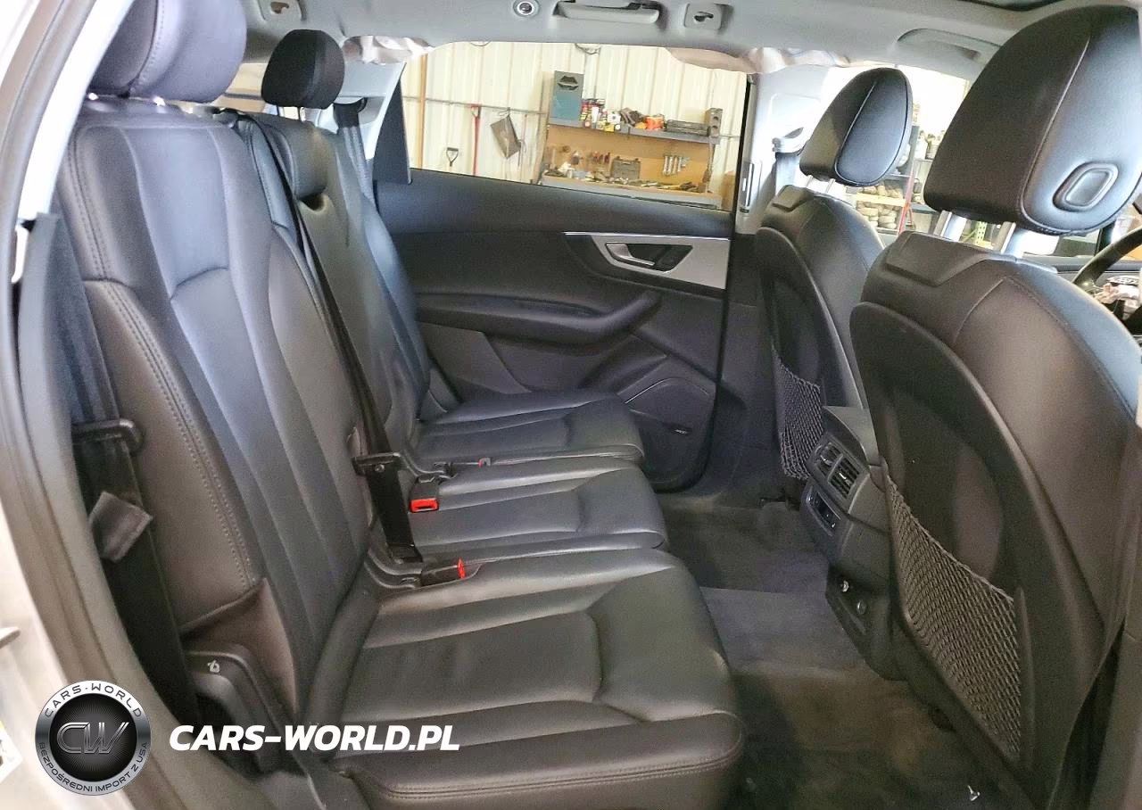 2019 Audi Q7 Premium Plus VIN:WA1LHAF71KD041730 - 11