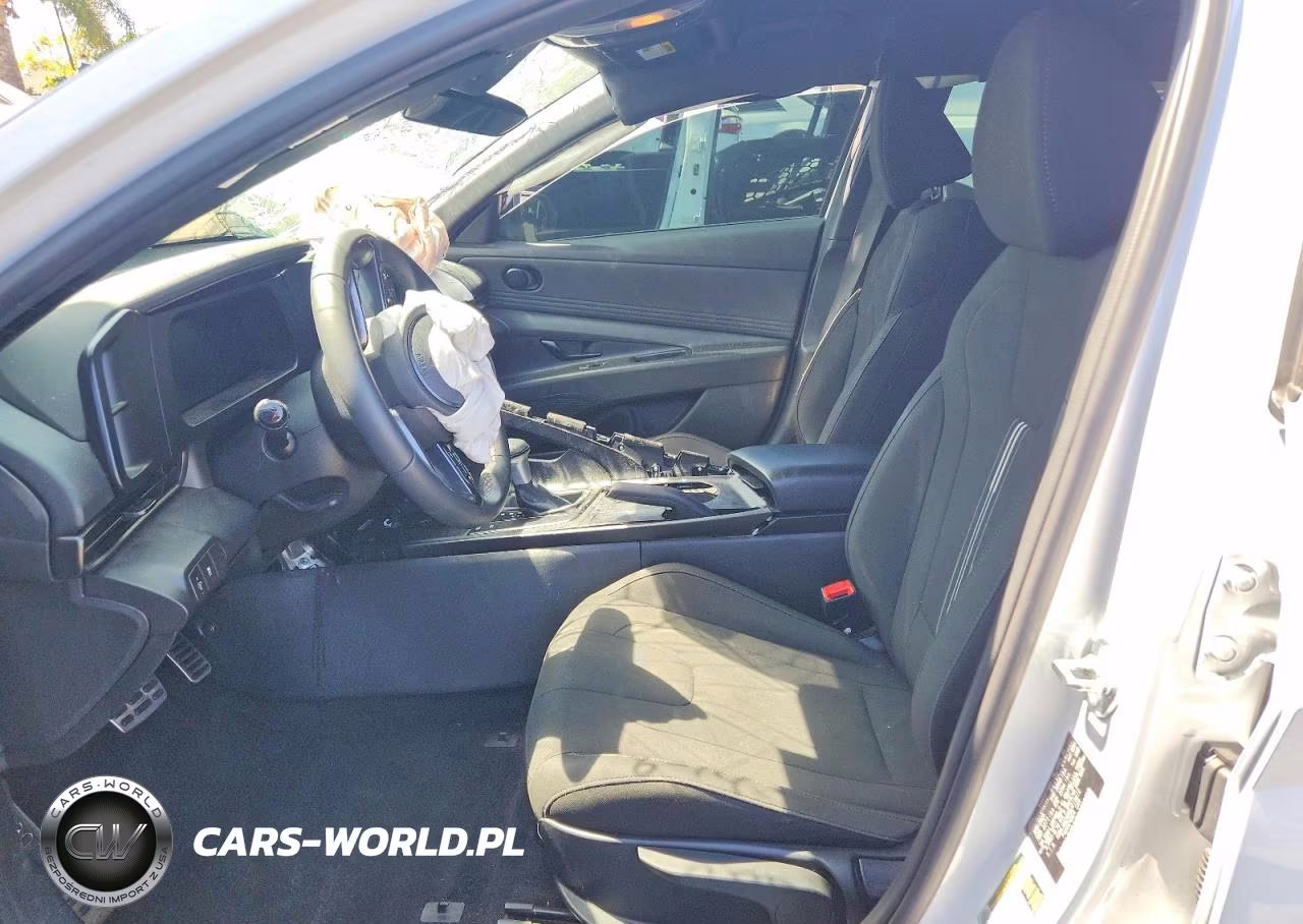 2025 Hyundai Elantra Sel Sport VIN:KMHLM4DG9SU015412 - 7