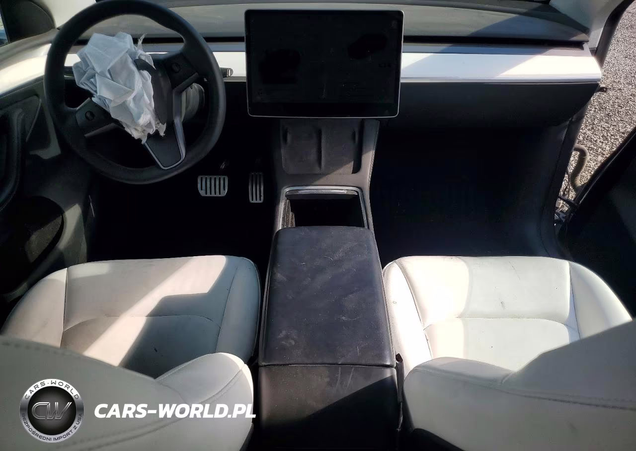 2023 Tesla Model Y VIN:7SAYGDEFXPF773608 - 8