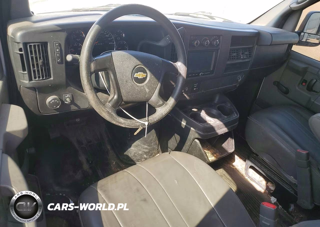2012 Chevrolet Express G3500 VIN:1GCZGTCGXC1136261 - 8