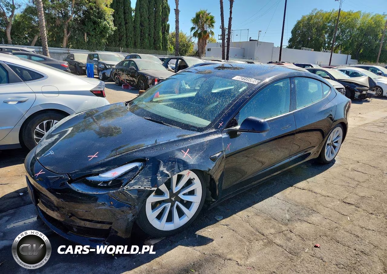 2022 Tesla Model 3 – zdjęcie 1 z 12