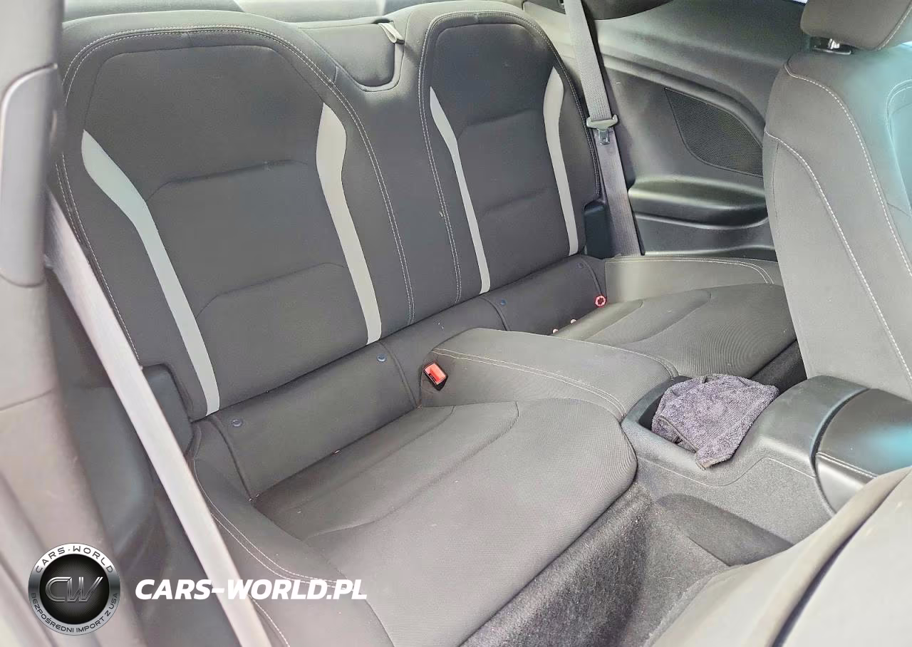 2018 Chevrolet Camaro Lt VIN:1G1FB1RS8J0136806 - 10