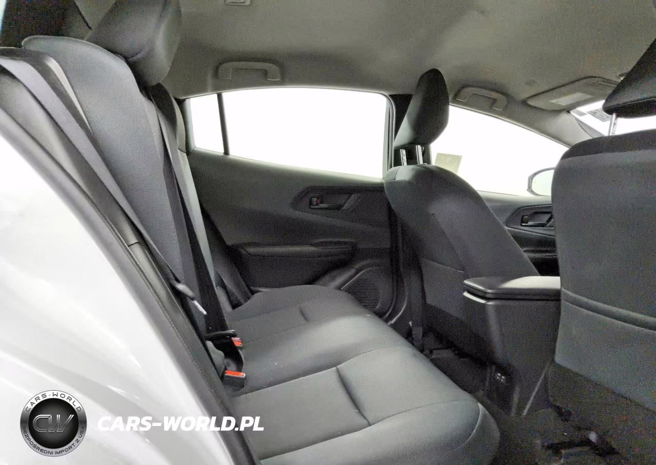 2025 Toyota Prius Le VIN:JTDACAAU9S3061299 - 10