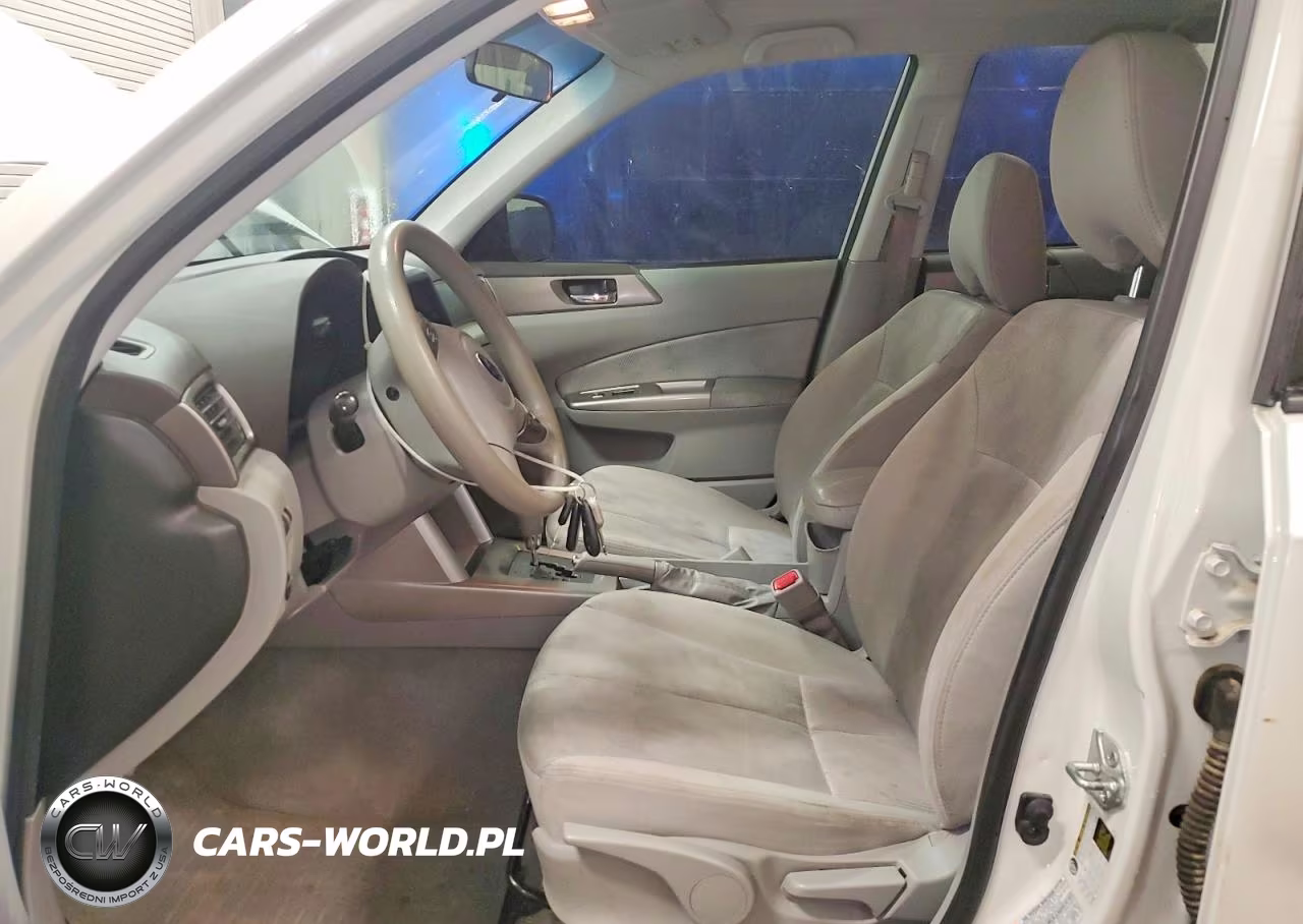 2009 Subaru Forester 2.5X Premium VIN:JF2SH636X9H749084 - 7