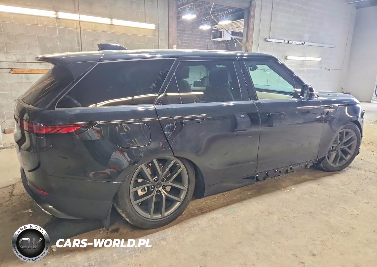 2026 Land Rover Range Rover Sport Se VIN:SAL1P9EU8TA620442 - 3