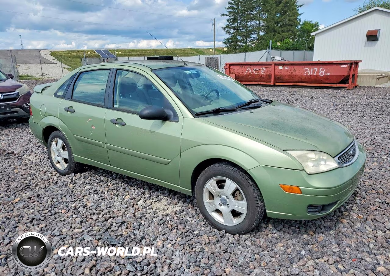 2007 Ford Focus Zx4 VIN:1FAHP34N17W148824 - 4