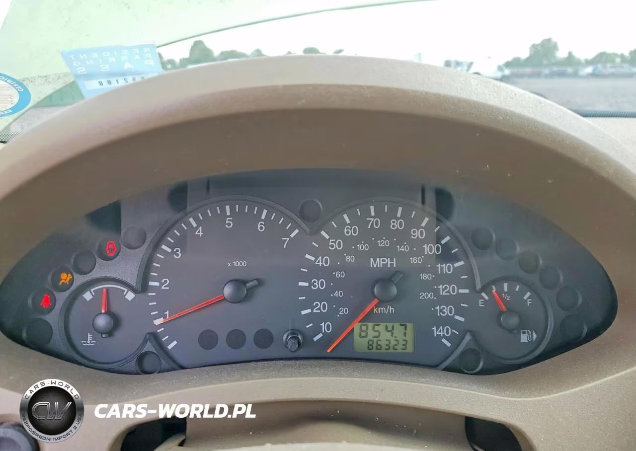2007 Ford Focus Zx4 VIN:1FAHP34N17W148824 - 9