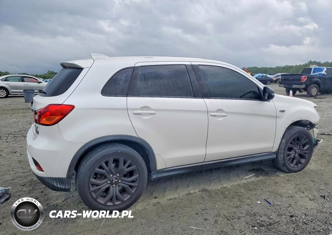 2018 Mitsubishi Outlander Sport Es VIN:JA4AP3AUXJZ027989 - 3