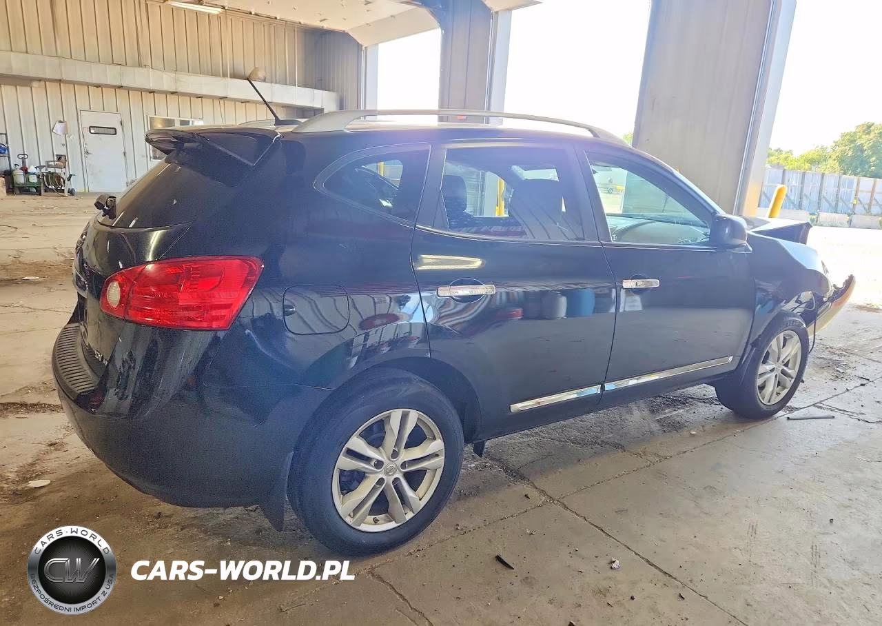 2013 Nissan Rogue S VIN:JN8AS5MV5DW600831 - 3