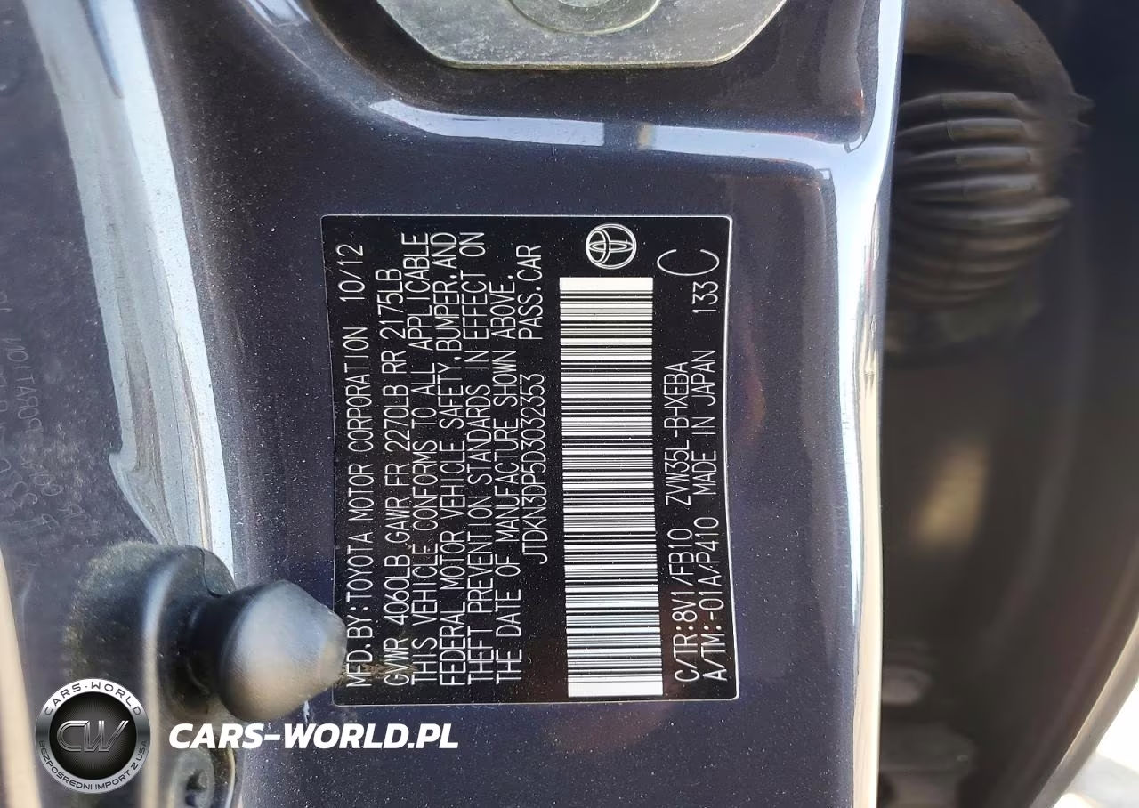 2013 Toyota Prius Plug-In Hybrid Base VIN:JTDKN3DP5D3032353 - 12