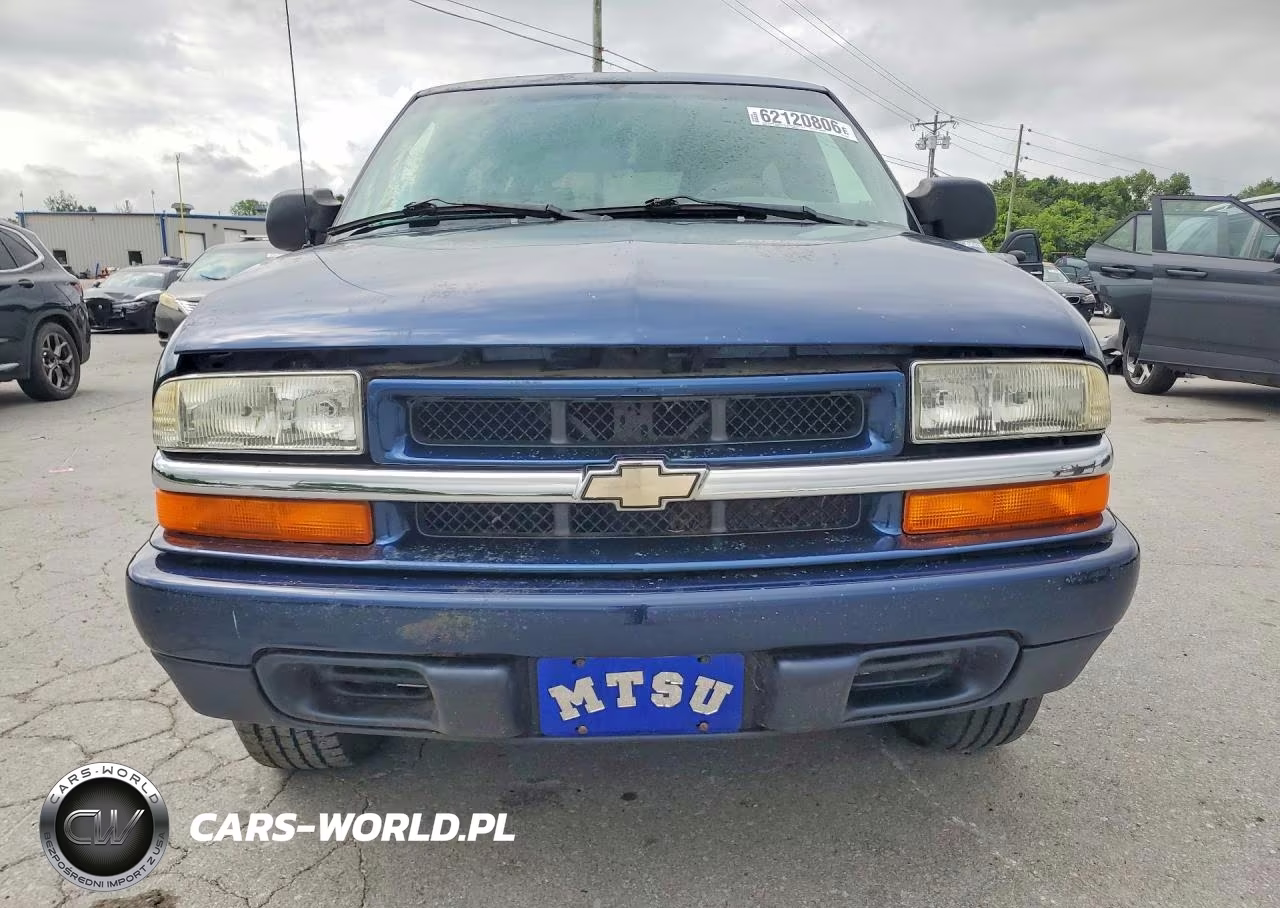 2002 Chevrolet Blazer VIN:1GNCS18W82K143184 - 5