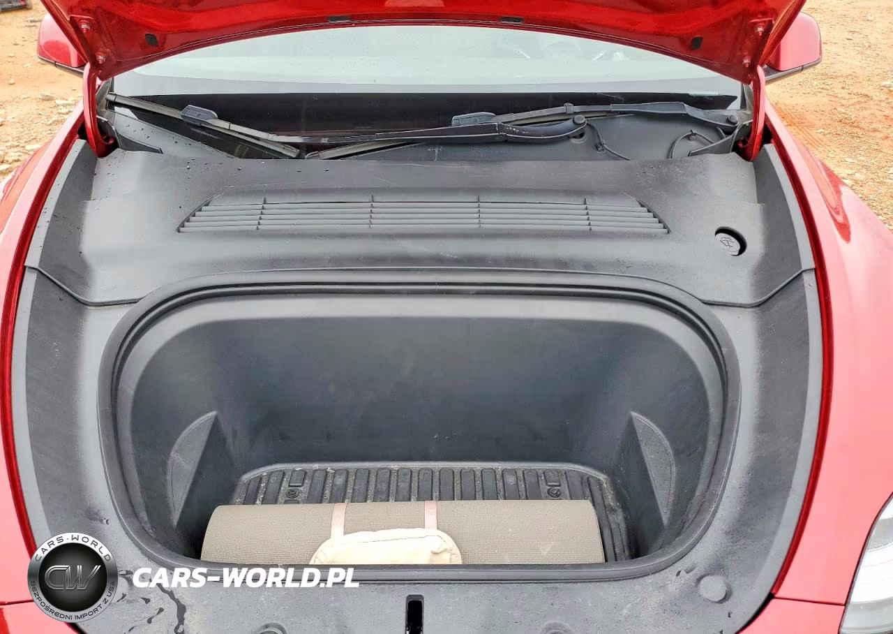2021 Tesla Model Y VIN:5YJYGDEE3MF253685 - 11