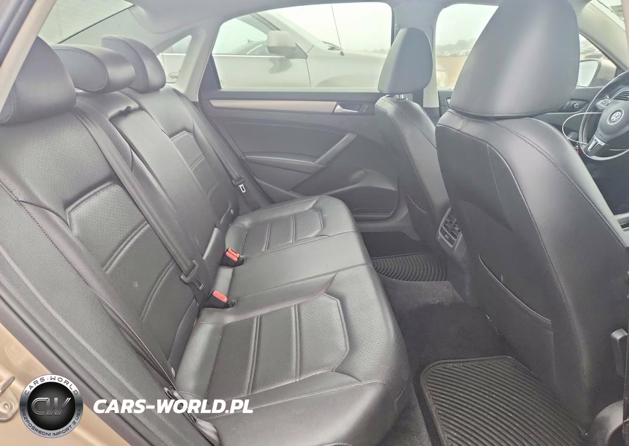 2015 Volkswagen Passat Se VIN:1VWBT7A38FC066334 - 10