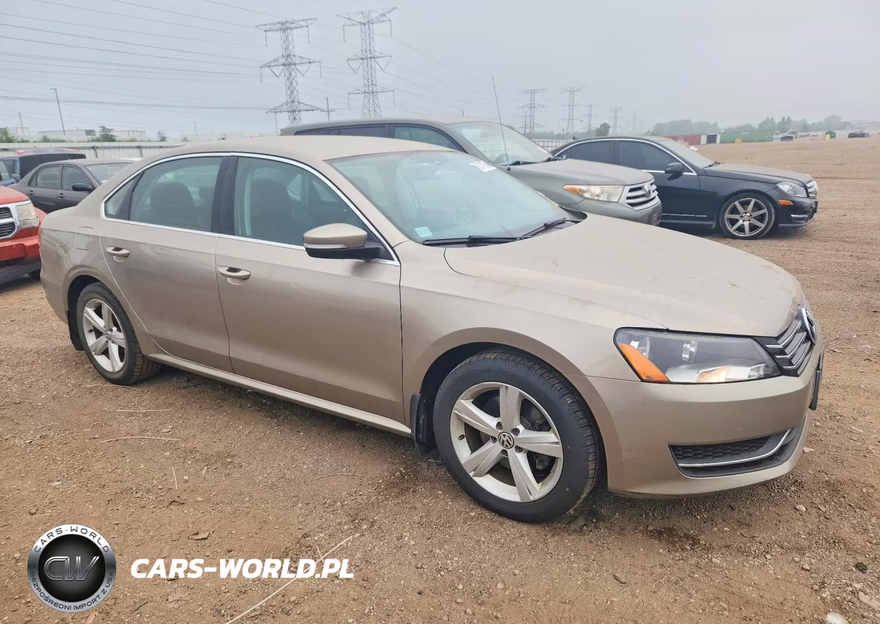 2015 Volkswagen Passat Se VIN:1VWBT7A38FC066334 - 4
