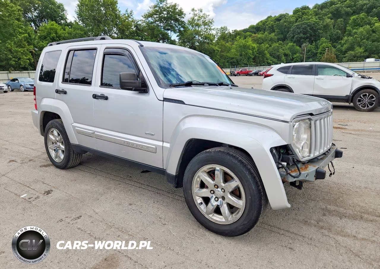 2012 Jeep Liberty Sport VIN:1C4PJMAK7CW205559 - 4