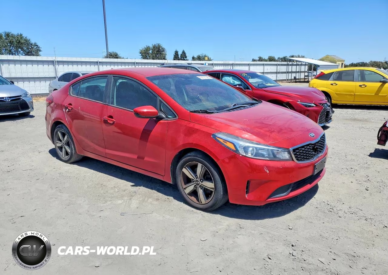 2018 Kia Forte S VIN:3KPFL4A72JE187934 - 4