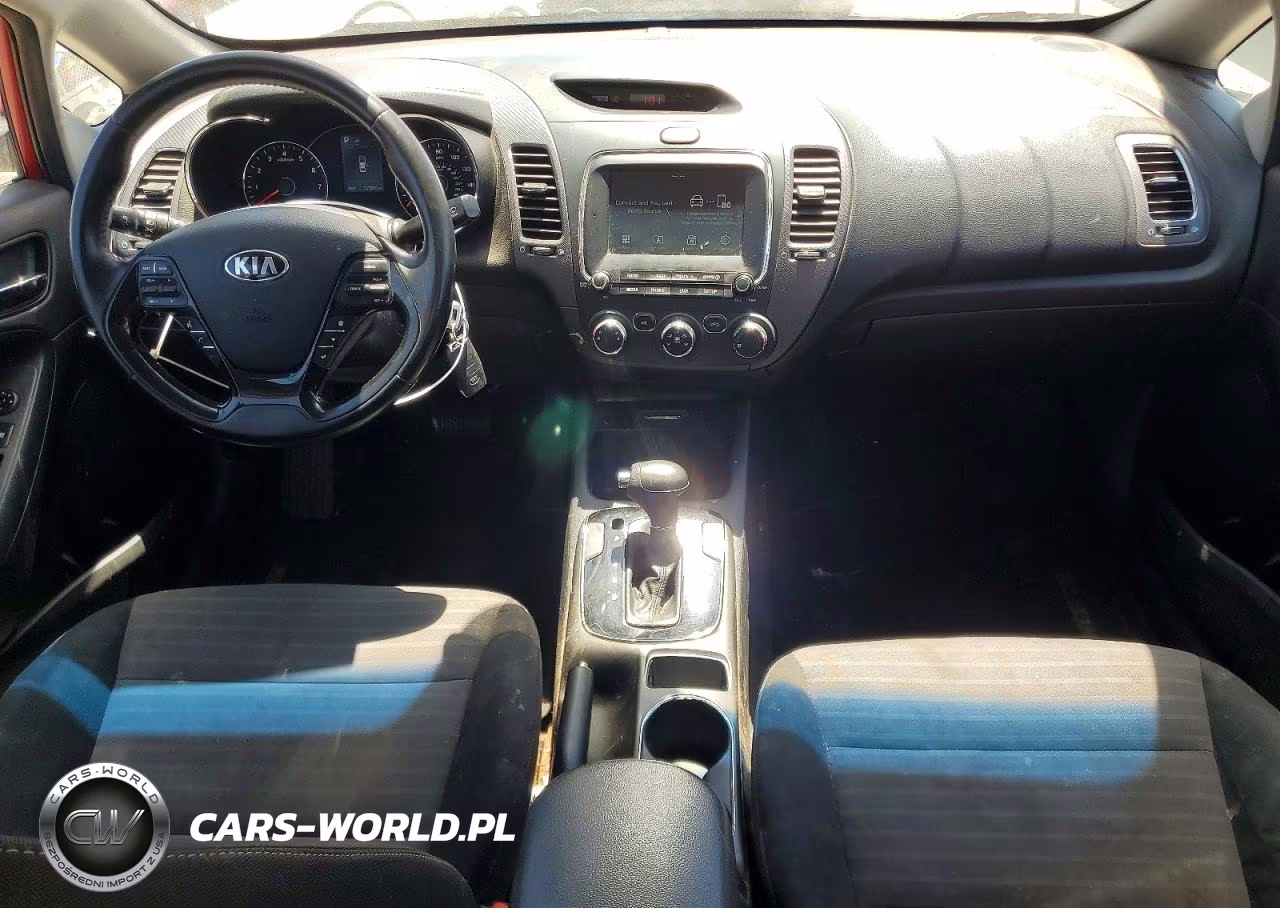 2018 Kia Forte S VIN:3KPFL4A72JE187934 - 8